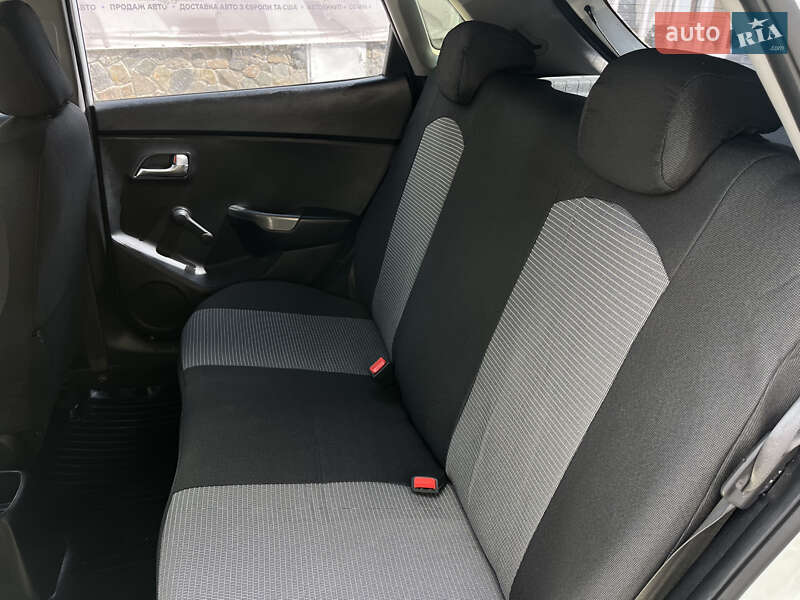 Хэтчбек Kia Rio 2012 в Белой Церкви фото 17 Хэтчбек Kia Rio 2012 в Белой Церкви