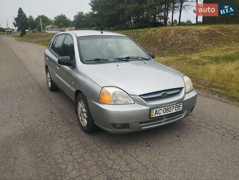 Kia Rio 2003