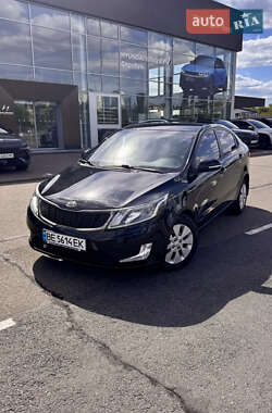Седан Kia Rio 2012 в Києві