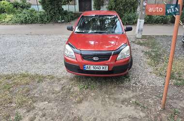Хэтчбек Kia Rio 2008 в Кривом Роге