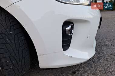 Хэтчбек Kia Rio 2017 в 