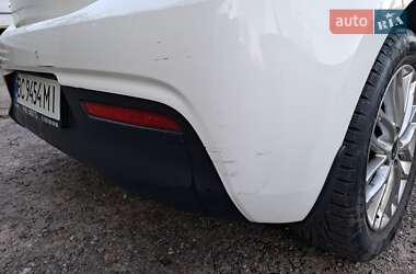 Хэтчбек Kia Rio 2017 в 