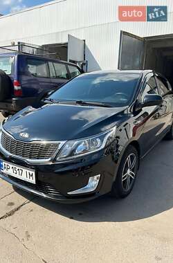 Седан Kia Rio 2013 в Запоріжжі