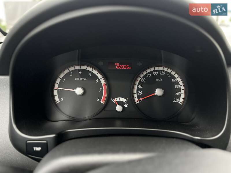 Седан Kia Rio 2010 в Луцке