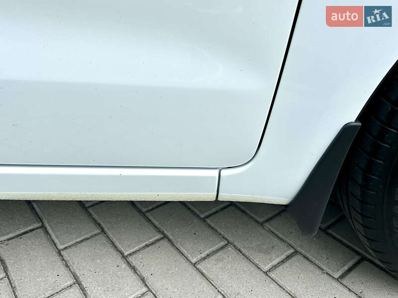 Хэтчбек Kia Rio 2012 в Белой Церкви