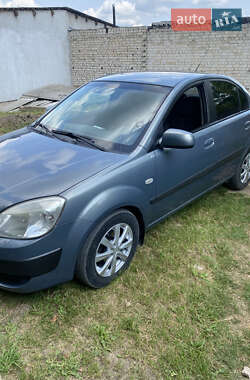 Седан Kia Rio 2007 в Переяславі