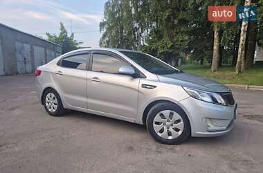 Седан Kia Rio 2012 в 