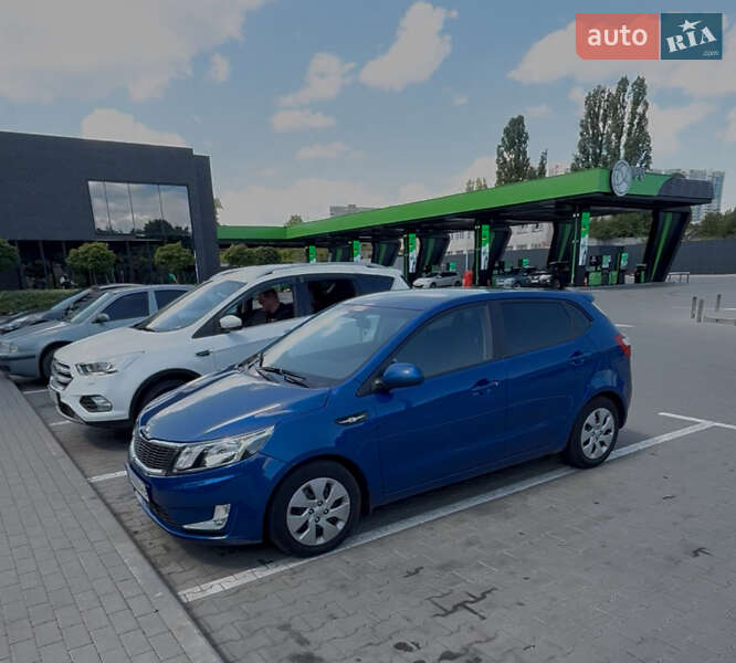 Хетчбек Kia Rio 2012 в Києві