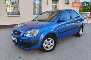 Седан Kia Rio 2007 в Калинівці