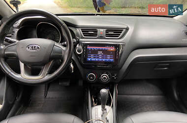 Седан Kia Rio 2011 в 