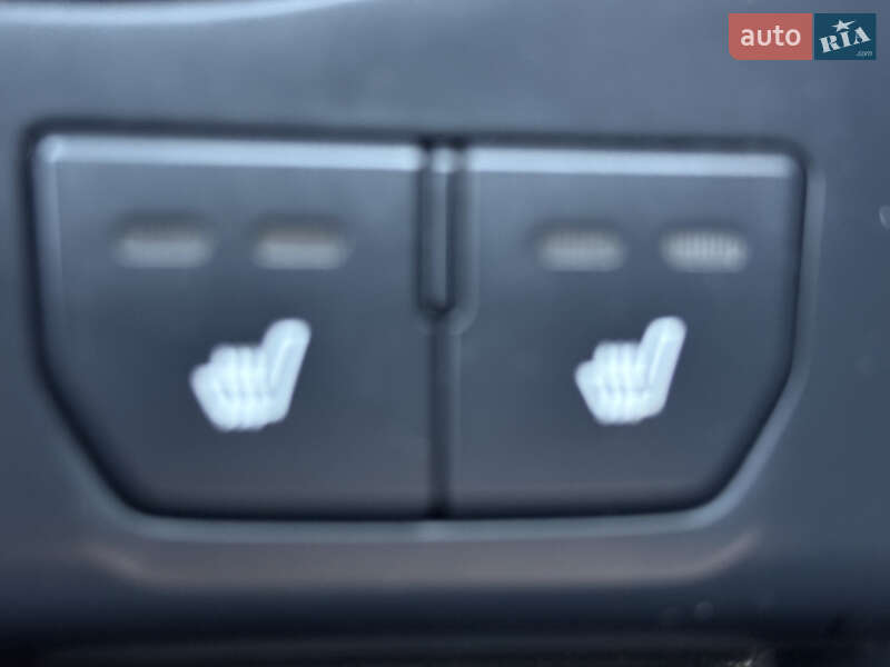 Седан Kia Rio 2014 в Дніпрі