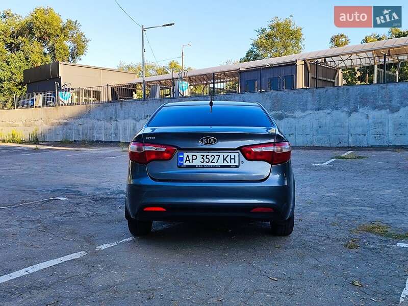 Седан Kia Rio 2012 в Запорожье