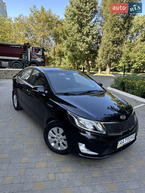 Kia Rio 2012