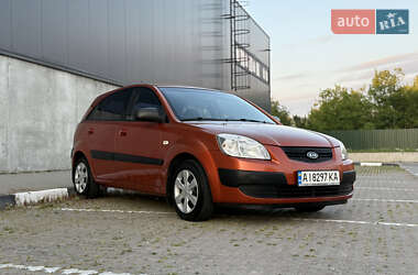 Хетчбек Kia Rio 2006 в Києві