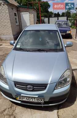 Хетчбек Kia Rio 2008 в Дніпрі