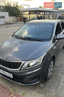 Седан Kia Rio 2012 в Харкові