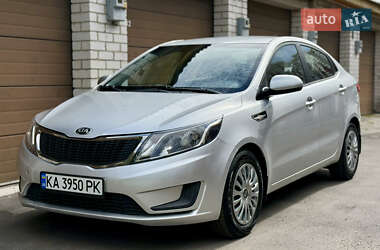 Седан Kia Rio 2013 в Києві