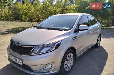 Седан Kia Rio 2013 в Николаеве