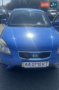 Хетчбек Kia Rio 2011 в Софіївській Борщагівці