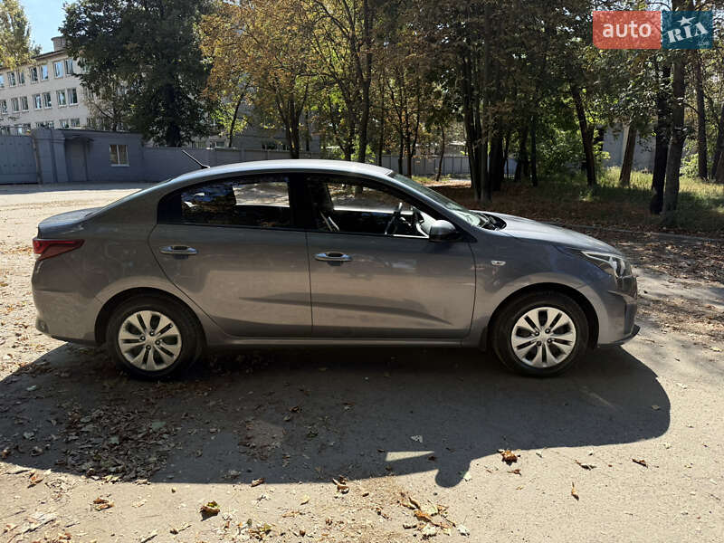Седан Kia Rio 2021 в Киеве фото 4 Седан Kia Rio 2021 в Киеве