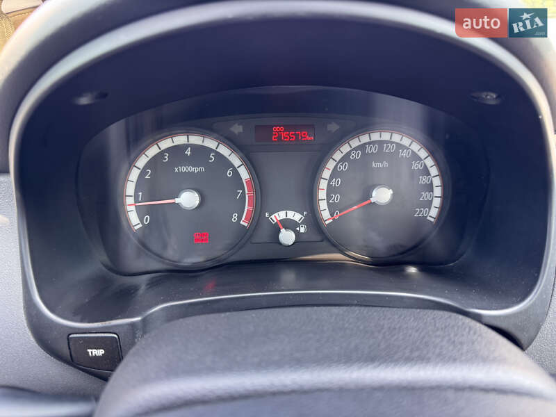 Седан Kia Rio 2010 в Киеве