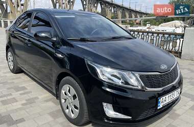 Седан Kia Rio 2012 в Днепре