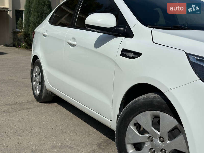 Седан Kia Rio 2012 в Днепре фото 6 Седан Kia Rio 2012 в Днепре