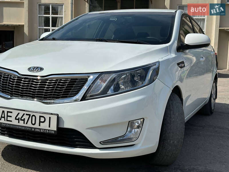 Седан Kia Rio 2012 в Днепре фото 2 Седан Kia Rio 2012 в Днепре