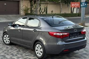 Седан Kia Rio 2012 в Одессе