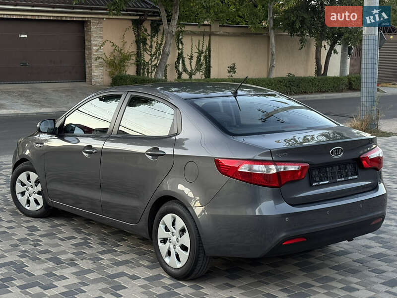 Kia Rio 2012