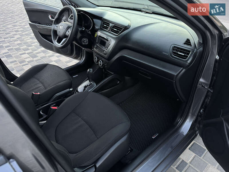 Седан Kia Rio 2012 в Одессе