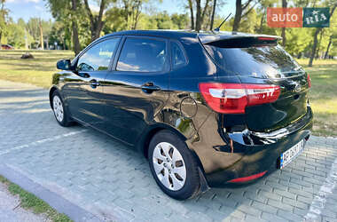Хетчбек Kia Rio 2012 в Запоріжжі