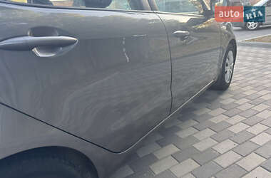 Седан Kia Rio 2013 в 