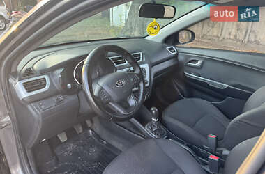 Седан Kia Rio 2013 в 