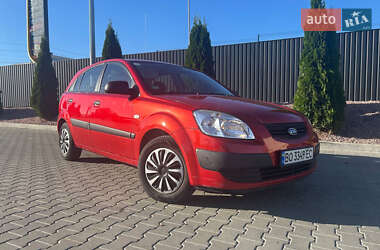Хэтчбек Kia Rio 2009 в Тернополе
