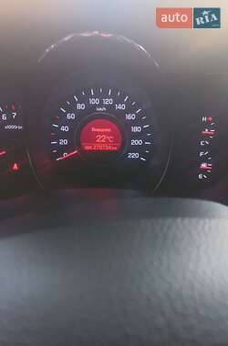 Седан Kia Rio 2011 в 