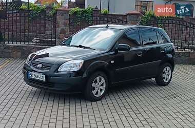 Хэтчбек Kia Rio 2009 в Сарнах