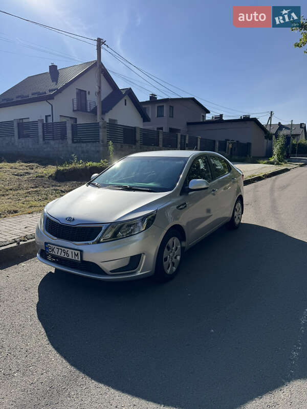 Kia Rio 2012