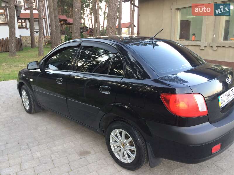 Седан Kia Rio 2009 в Каменке-Бугской фото 6 Седан Kia Rio 2009 в Каменке-Бугской