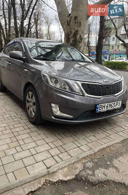 Седан Kia Rio 2013 в Одессе