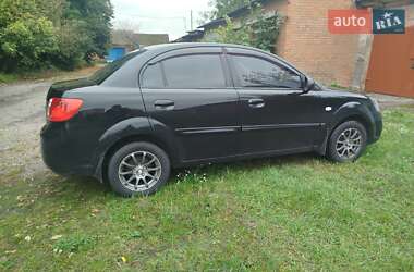 Седан Kia Rio 2011 в Калинівці