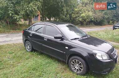 Седан Kia Rio 2011 в 