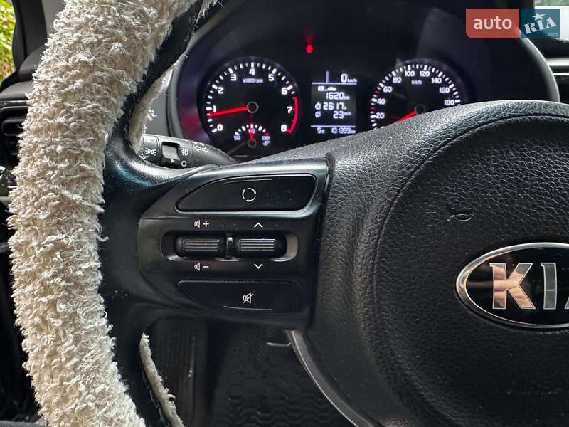 Хэтчбек Kia Rio 2018 в Киеве фото 16 Хэтчбек Kia Rio 2018 в Киеве