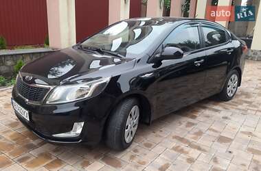 Седан Kia Rio 2013 в Виннице