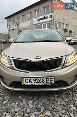 Седан Kia Rio 2012 в 