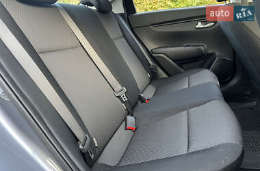Седан Kia Rio 2021 в  фото 48 Седан Kia Rio 2021 в