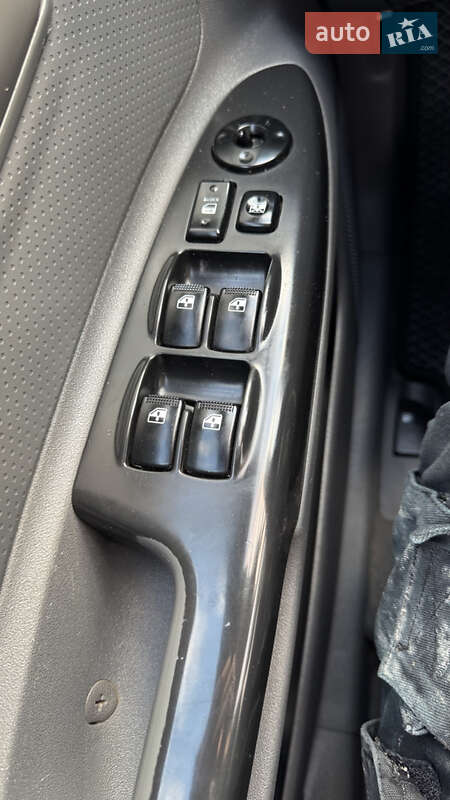 Седан Kia Rio 2010 в Виннице фото 5 Седан Kia Rio 2010 в Виннице