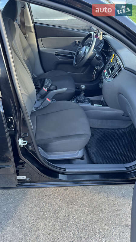 Седан Kia Rio 2010 в Виннице фото 30 Седан Kia Rio 2010 в Виннице