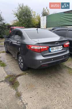 Седан Kia Rio 2012 в 