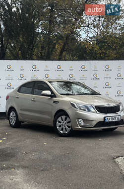 Седан Kia Rio 2012 в 